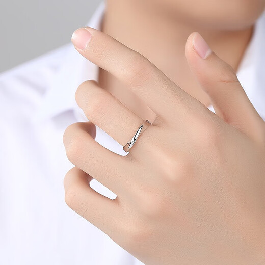 Qi Xiaomi free engraving Möbius ring ring for men, trendy Korean version, personalized men's single ring, simple and elegant student index finger ring, fashionable couple ring for boyfriend