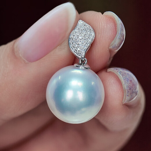 Mohs Australian South Sea Sea Pearl 18K Diamond Inlaid Leaf Style Gold Bead Pendant Perfect Round Extremely Strong Light Intense Gold South Sea White Bead Pendant 12-13mm