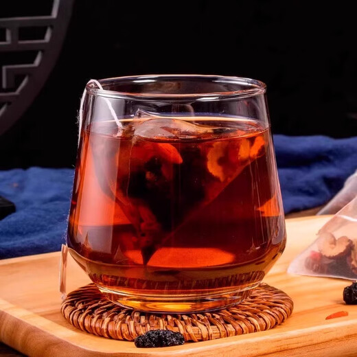 Black red wolfberry mulberry tea wolfberry red date mulberry health tea combination flower fruit tea men and women stay up late to recover from fatigue tea black red wolfberry mulberry tea 20 packs