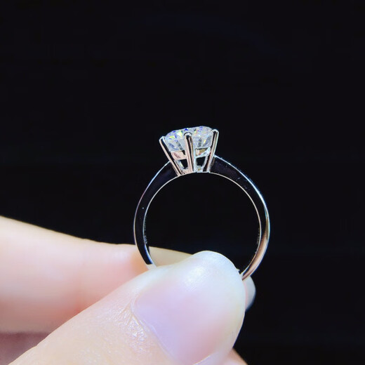 Feiyu Fat Donglai same style moissanite platinum ring pt950 ring inlaid with diamond d color six claw diamond ring for wedding proposal LC/flawless under the mirror No. 17 x D-E/extreme white x 1 carat