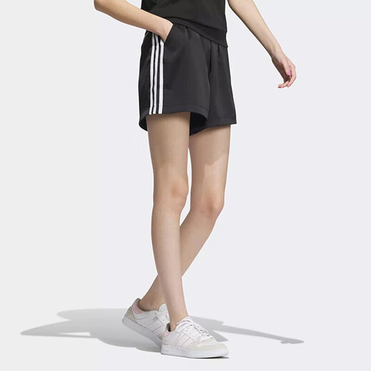 阿迪达斯 （adidas）短裤女裤2025夏季新款户外时尚运动裤跑步健身训练透气百搭休闲裤 IP3889黑色 M