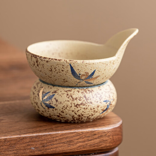 Jueyue blue and white flint tea filter group butterfly orchid tea leaking tea filter ceramic tea filter single tea warehouse blue and white flint red gold butterfly orchid_filter group + holding the moon fair cup