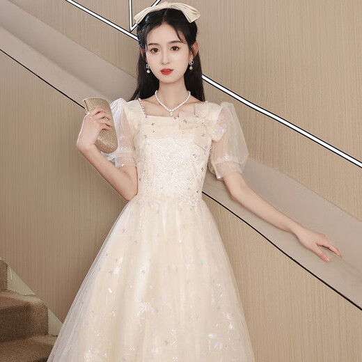 Libaixin champagne couleur robe de soirée pour les femmes 2025 Nouveau niche de luxe léger de gamme haut de gamme en robe de gabarie de gabarit de graduation Couleur de champagne L suggèrent 100-110jin [Jin est égal à 0,5 kg]