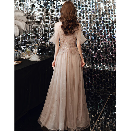 Coole Huke Art Exam Kleid Musik Schüler High School Generation Kleid Frauen Champagner Farb Abendkleid Frühling Banketttemperament Promi Champagner Pulver Langstil XL
