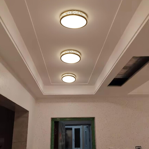 Villa entrance light, outdoor ceiling lamp, self-built house entrance ceiling light, door light on the door, all-copper living room bedroom light, aisle corridor balcony, ultra-thin simple Xiangyun light luxury new Chinese style lamp, solid color 20cm thin 4cm three-color light 22 watts, suitable for aisle entrance