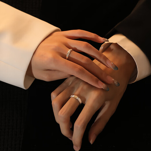 Mansheng Sun and Moon Couple Rings, a pair of live rings for men and women, practical Valentine's Day gifts for girlfriends and wives, a pair of couples, exquisite gift boxes for birthdays