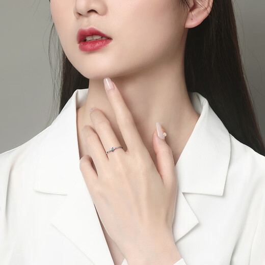 Safir platinum ring for women PT950 platinum ring shiny love ring for birthday gift, about 1.50 grams, can be remarked to adjust the ring number before delivery