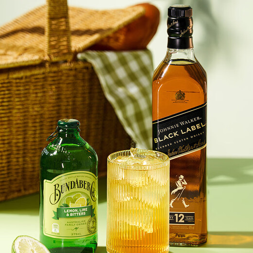 尊尼获加 Johnnie Walker黑方黑牌调配型苏格兰威士忌700ml
