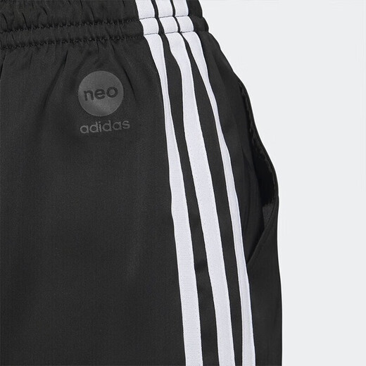阿迪达斯 （adidas）短裤女裤2025夏季新款户外时尚运动裤跑步健身训练透气百搭休闲裤 IP3889黑色 M