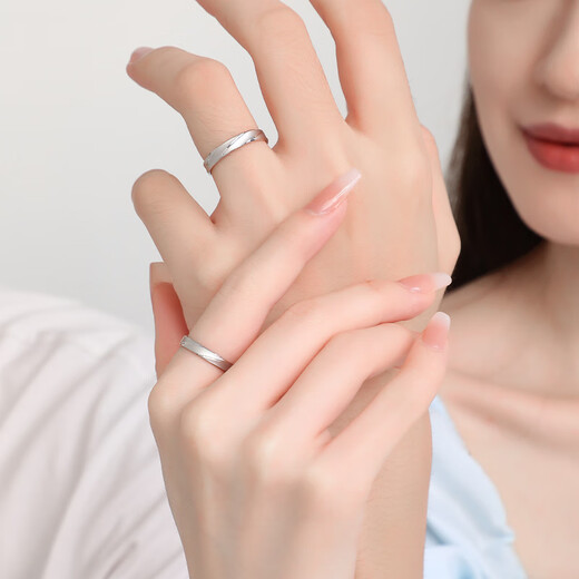 Chow Tai Sang platinum ring plain ring couple pt950 couple proposal platinum ring simple birthday gift for girlfriend 2.86g - women's ring 10 rings