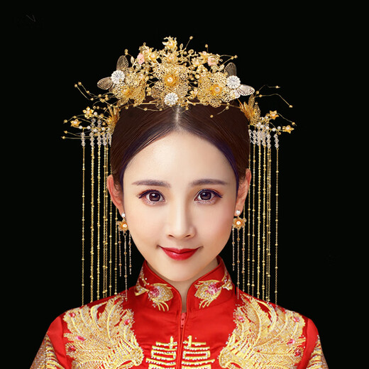 Xiuhe tiara bride Chinese style ancient costume temperament golden tassel step rocking phoenix crown Xiuhe clothing ancient style jewelry women's hair accessories D144 set (ear clip)