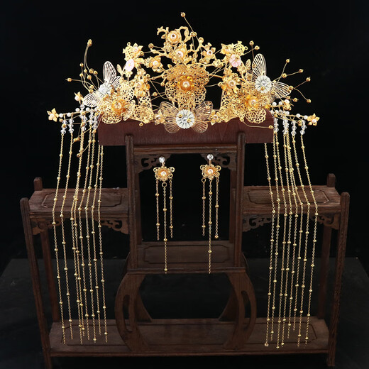 Xiuhe tiara bride Chinese style ancient costume temperament golden tassel step rocking phoenix crown Xiuhe clothing ancient style jewelry women's hair accessories D144 set (ear clip)