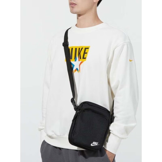 Nike (Nike) Sac masculin et féminin 2024 Sac de sport Sac à dos décontracté Sac à bandoulière Sac à bandoulière tendance DB0456-010 DJ9794-010 / 21X12X6 CM SMAL