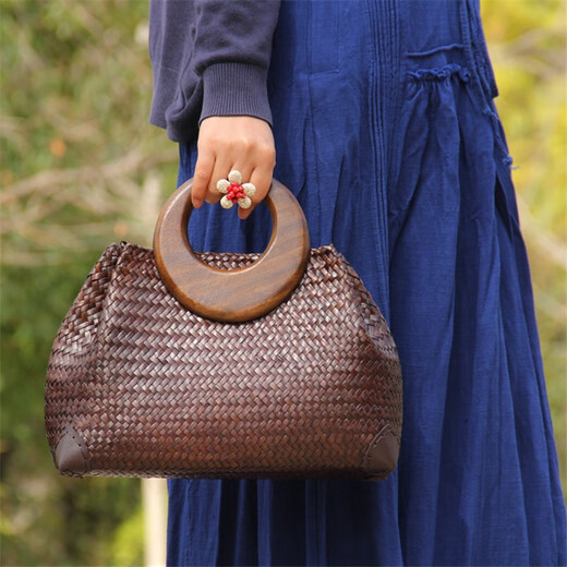 Baumwoll gewebter Strohbeutel, Muschel, Blume, Holzgriff, Rattan-Beutel handgewebte Tasche, Frauenbeutel, Strandurlaub, Strandtasche, Retro-Handtasche, dunkle Kaffeefarbe