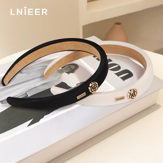 LnieerLNIEER Retro Small Fragrance Camellia Headband Women's Autumn and Winter High Skull Headband Going Out to Wash Your Face and Press Your Hair Headgear Camellia Headband Black
