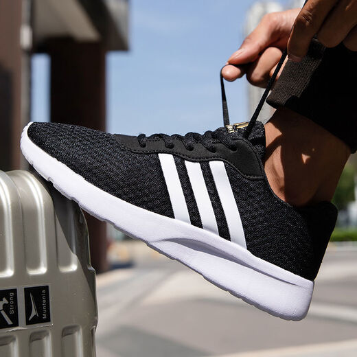 Nanyuqiu (nanyuqiu) printemps nouveaux chaussures masculines chaussures à tendance chaussures en mailles respirantes grandes tailles étudiants chaussures de sport noir mesh chaussures de course hommes 9888 noir gris 37