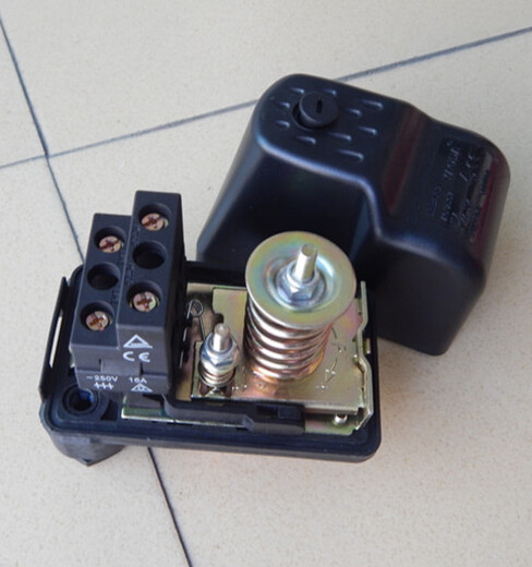 Yue Changsheng fully automatic booster 1100W water pump pressure switch water pressure controller PHJ1100A2F1300A 4 points external wire 2 points 6-3 points 5