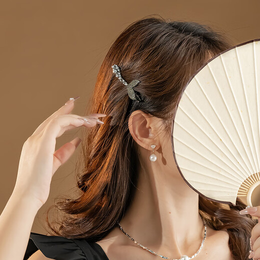 Chimera (CHIMERA) forehead broken hair bangs clip mermaid tail hairpin duckbill clip hair accessories headdress girl birthday gift