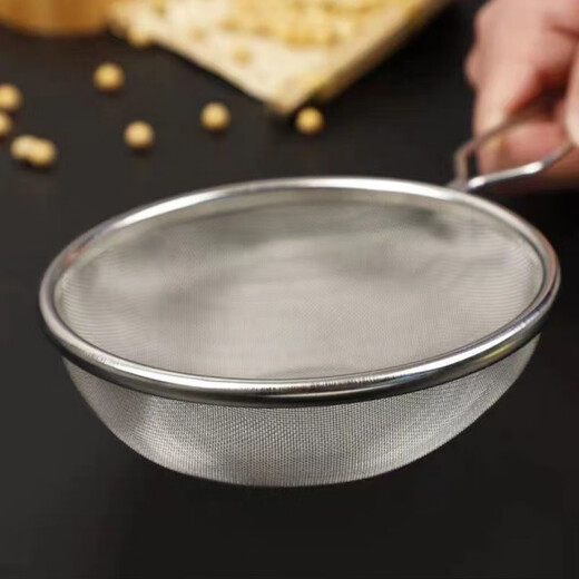 Qinkai stainless steel colander filter household traditional Chinese medicine baking net kitchen fish soup fish bone filter sieve handheld flour sieve 15cm colander - simple style