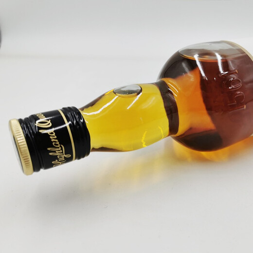 高地女王（Highland Queen）苏格兰三年调和威士忌 英国进口洋酒 调配威士忌700ml 单支装