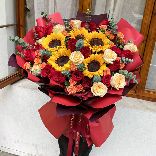 Eswina Flower Express sunflower mixed and matched bouquet birthday gift nationwide delivery 33 roses + 5 sunflower mixed and matched bouquet