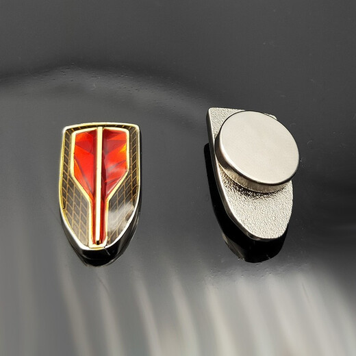 Craftsman Xun FAW Hongqi car logo brooch suit collar pin buckle badge badge badge lapel badge collar badge work badge custom company emblem 4S long red flag silver strong magnetic style (1 pack)