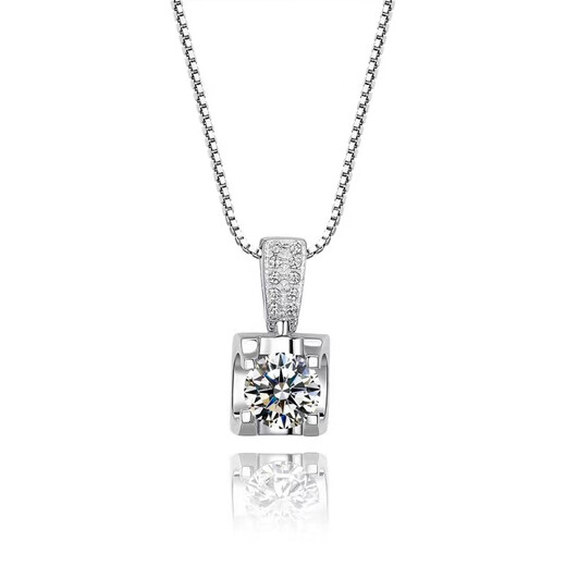 DL 1998 Fat Donglai same style 18K gold pendant single pendant moissanite 18K white gold bull head set with diamond necklace 1 carat AU750 LC/flawless under the mirror x D-E/extremely white x bull head 1 1 carat
