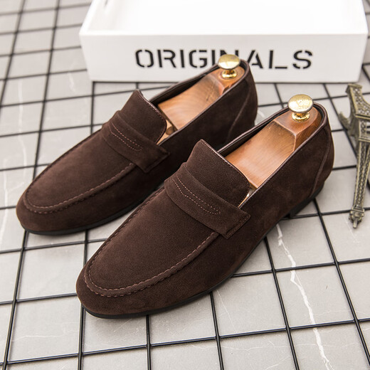 Région occidentale Camel 2023 Chaussures de gabares neufs d'été pour le printemps pour hommes givré givré dans les chaussures à tendance des chaussures en cuir coréen masculin 6999 Brown 42