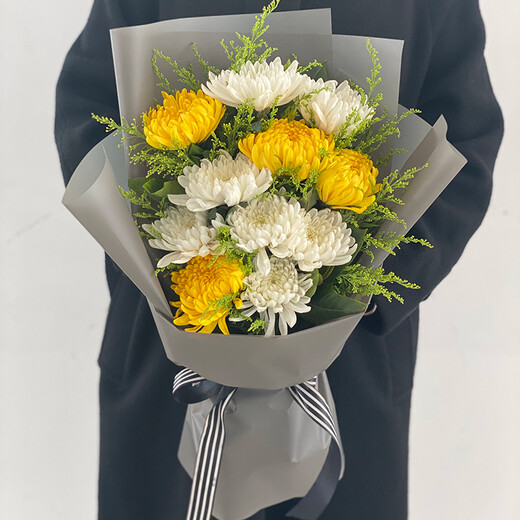 Love Qing Qing Qing Ming Festival chrysanthemum tomb-sweeping supplies bouquets for memorial services and funeral flowers express nationwide flower shop same-city delivery 11 yellow and white chrysanthemums mixed and matched