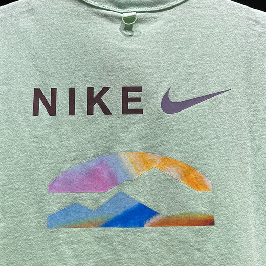 Camiseta de manga corta Nike (Nike) para hombres 2025 Summer Nuevo Sportswear Knitt Burnable Redded Round Top Halleved Top HF6172-053 HF6172-376 Green Pure Algody M Recomendado 120-130Jin [Jin equivale a 0.5 kg]