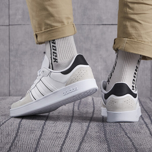 Chaussures pour hommes adidas Spring Nouveau basses chaussures décontractées à la mode et à la mode confortable Aw3889 FY5914 / réverbé
