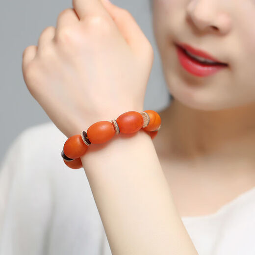 Knock knock love fidelity Russian chicken oil red old beeswax bucket bead bracelet game allowance original leather amber date bead matching bracelet for men and women old beeswax bucket bead bracelet