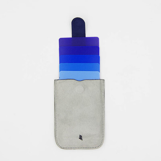Qimo (KEMY) DAX layered pull-out bag Internet celebrity fashion brand men and women ultra-thin color gradient smart card wallet gray blue gradient/spot