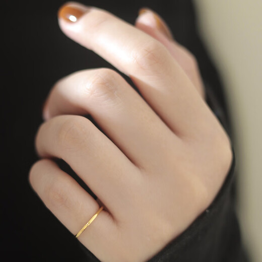 Tail ring for women's little finger rose gold 18k gold small size plain ring simple titanium steel plated K gold solid rose gold + high-end gift box US size 8 115 Jin Jin equals 0.5 kg ~130 Jin Jin equals 0.5 kg