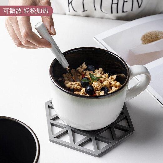 INMIND HOUSE Big belly milk breakfast cup ceramic oatmeal cup with lid spoon large capacity microwaveable European style 600ml gradient gray 600ml (wooden handle spoon + wooden lid)