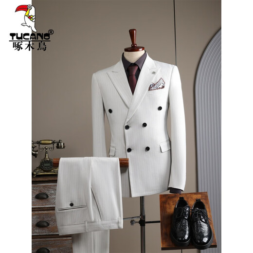 Woodpecker (TUCANO) double-breasted striped suit men's suit casual groom wedding dress business slim suit suit men 6831 black stripes (suit + trousers) 52/XL (125-135Jin Jin equals 0.5 kg)
