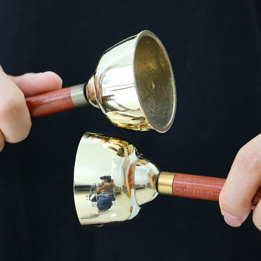 Jingyun Pure Copper Bell Musical Instrument Large-sized Bell Music Teaching Aids Professional Percussion Instrument Bronze Bands Solid Wood Handle Bell Bell Diameter 4.8cm High 4.8cm Bell with red rope