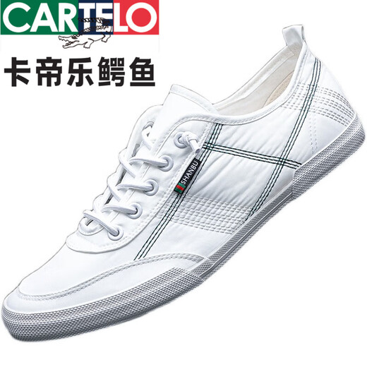 Cartelo @ # 2024 Nouvelles chaussures en toile d'été pour hommes avec des chaussures de planche polyvalentes d'un pied pour hommes avec des chaussures blanches minces chaussures de tissu respirant décontracté blanc 38