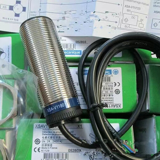 Le nouveau commutateur de proximité de Schneider XSAV11801 V12801 V11373 V12373 Speed ​​Measuring Capteur XSAV11373
