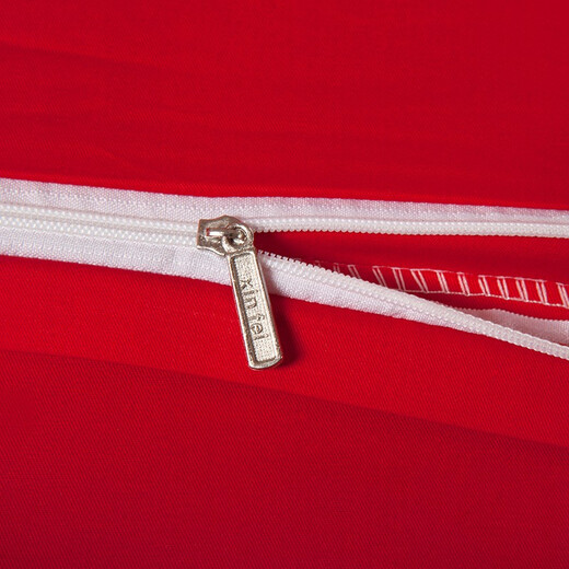 Dream flavor satin true color jacquard embroidered cotton four-piece wedding red embroidered quilt cover pure cotton multi-piece bedding set Extraordinary red 1.5/1.8 meters bed sheet style quilt cover 200*230cm four-piece set Dream flavor satin true color jacquard embroidered cotton four-piece wedding red embroidered quilt cover pure cotton multi-piece bedding set Extraordinary red 1.5/1.8 meters bed sheet style quilt cover 200*230cm four-piece set