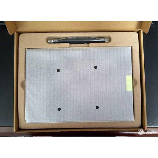 WacomCTL-672 Digital Learning Board Medium Red and Black Edition Hand Drawn Drawing Electronic CTL-671 CTL-672 Brand New Board + Pen + Wire + Refill 21x14.7cm
