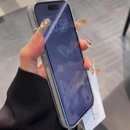 梵皓伊 ins高级感银色蝴蝶适用苹果15手机壳全包防摔iphone14promax保护套镂空镜头13pro/16硬女轻奢新款 银底tpu-镂空蝴蝶 iPhone 16pro