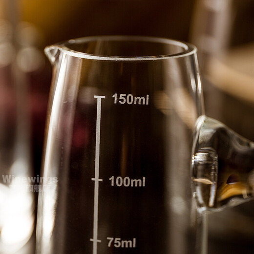 Winewings crystal glass white wine divider with scale red wine decanter divider jug household wine divider glass white wine wine set 500ml wine divider