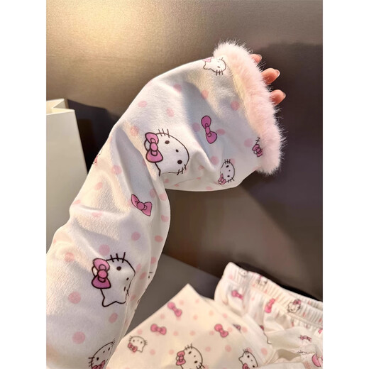 MAULTIAY sweet HelloKitty velvet pajamas for women, autumn and winter 2025 new style, large size home wear set, picture color <small quantity in stock> M