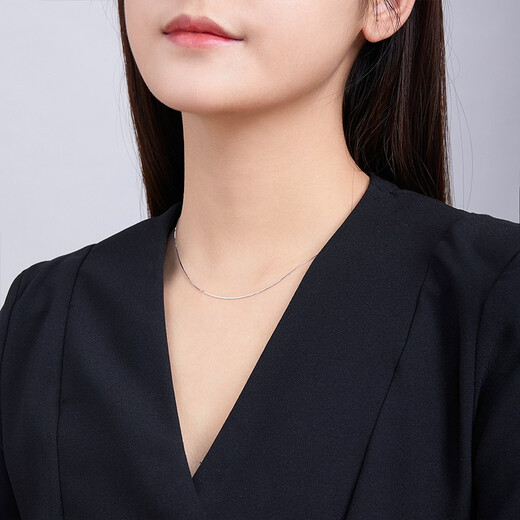 Saturday Fortune (ZLF) PT950 platinum necklace women's snake bone chain fashionable versatile plain chain 2.92g 45cm