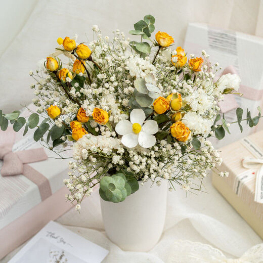 AIMAN Starry Little Roses Forget-Me-Not Dried Flower Bouquet Ins Style Home Furnishings Room Living Room Decoration Furnishings Lover Romantic Little Roses Full of Gypsophila + Pen Holder Ceramic Bottle