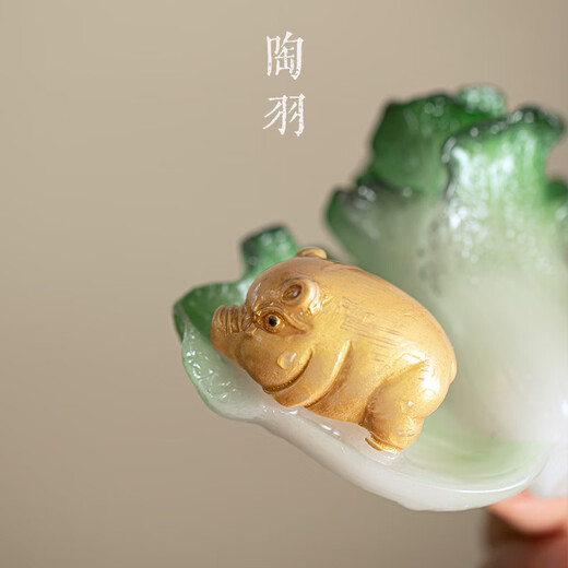 Tao Yu color-changing cabbage tea pet ornaments home tea table tea table decorations tea art small tea play kung fu tea set accessories Lucky pig fortune-changing tea pet