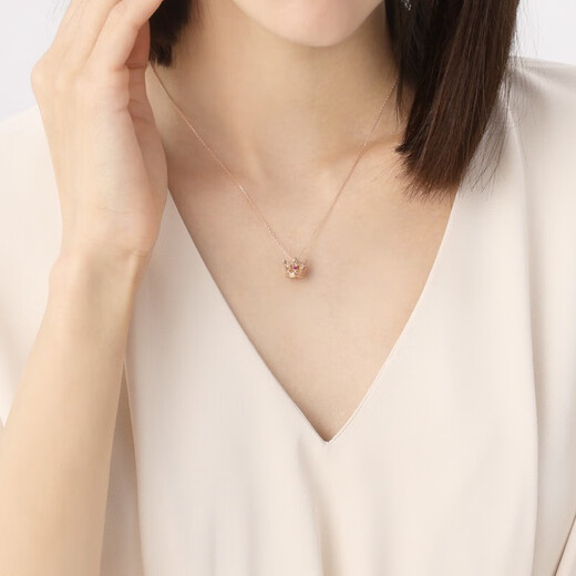 Chow Sang Sang (CHOW SANG SANG) k gold necklace V&A crown ruby rose gold color gold diamond necklace women's model 91267N 47 cm