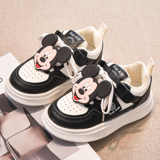Lingli Girls 'Chaussures printemps 2025 Nouvelles chaussures de planche à la mode pour les enfants Girls à la mode
