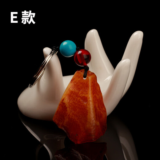 GOR Fat Donglai's same style beeswax safety buckle pendant amber pendant car keychain men and women couple handmade personality beeswax Pixiu handmade keychain